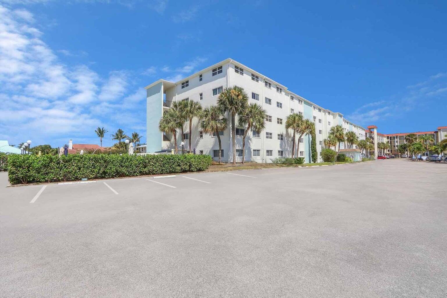 SCHOONER BAY CONDO - Residential