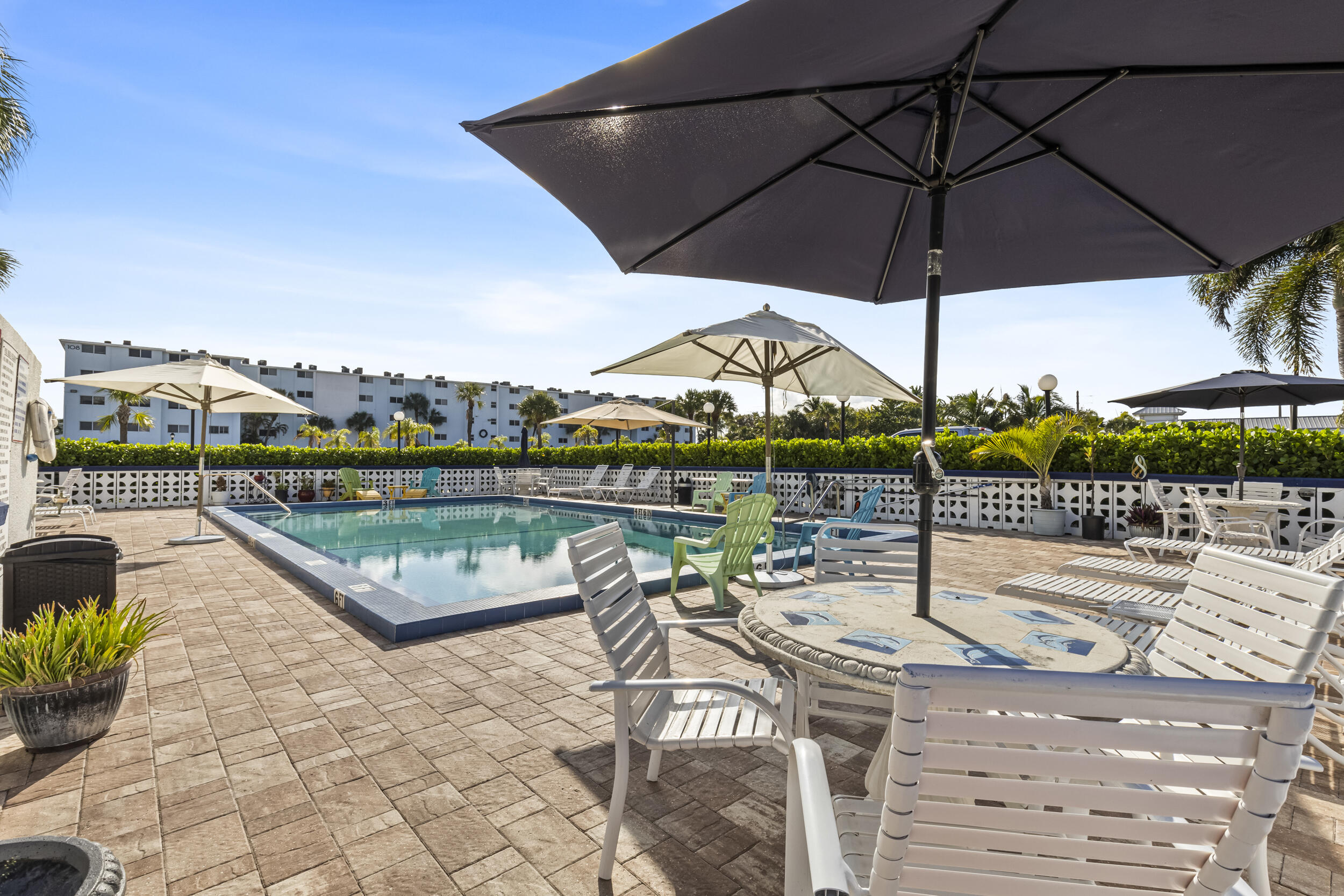 SCHOONER BAY CONDO - Residential