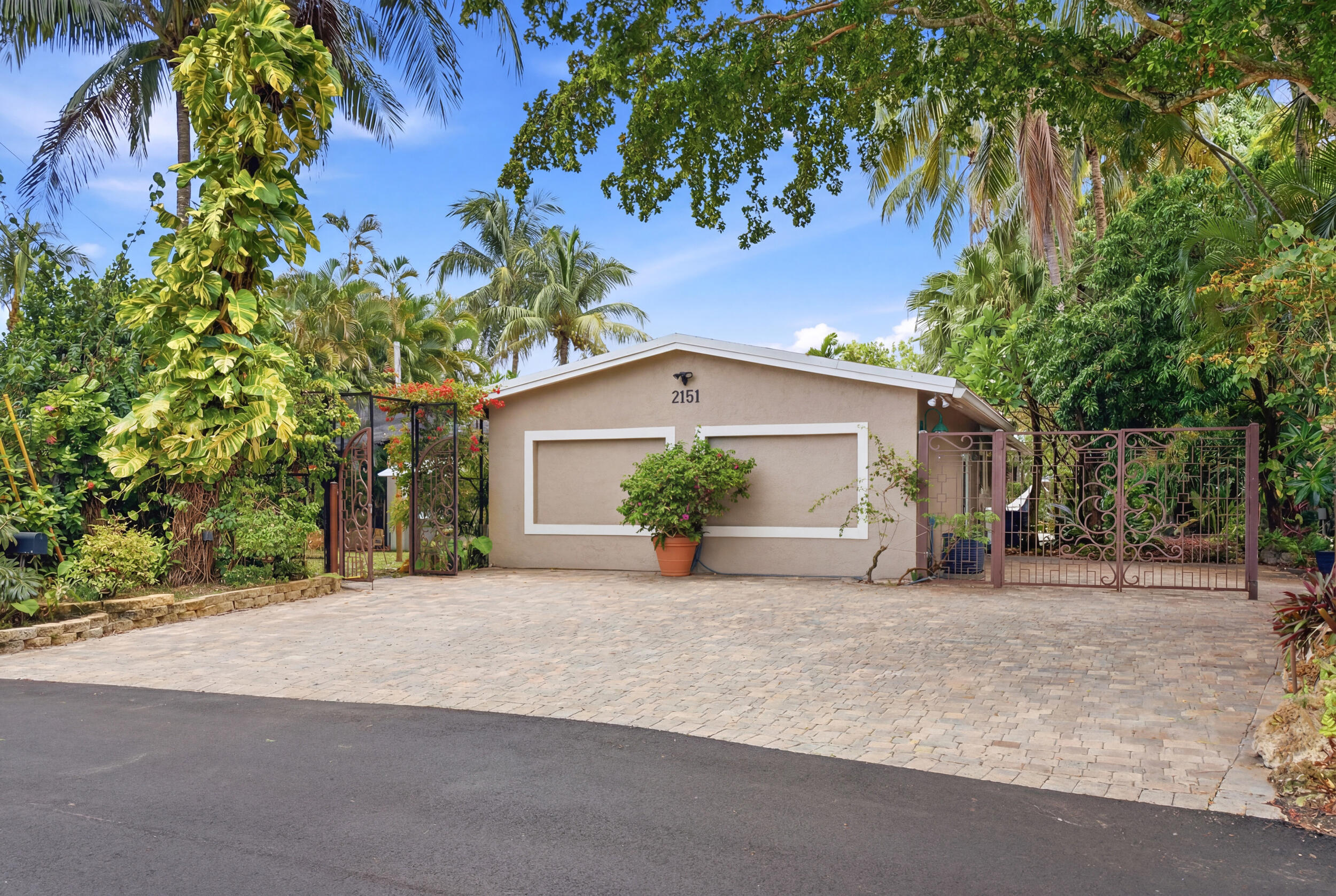 2151 SW 23rd Terrace