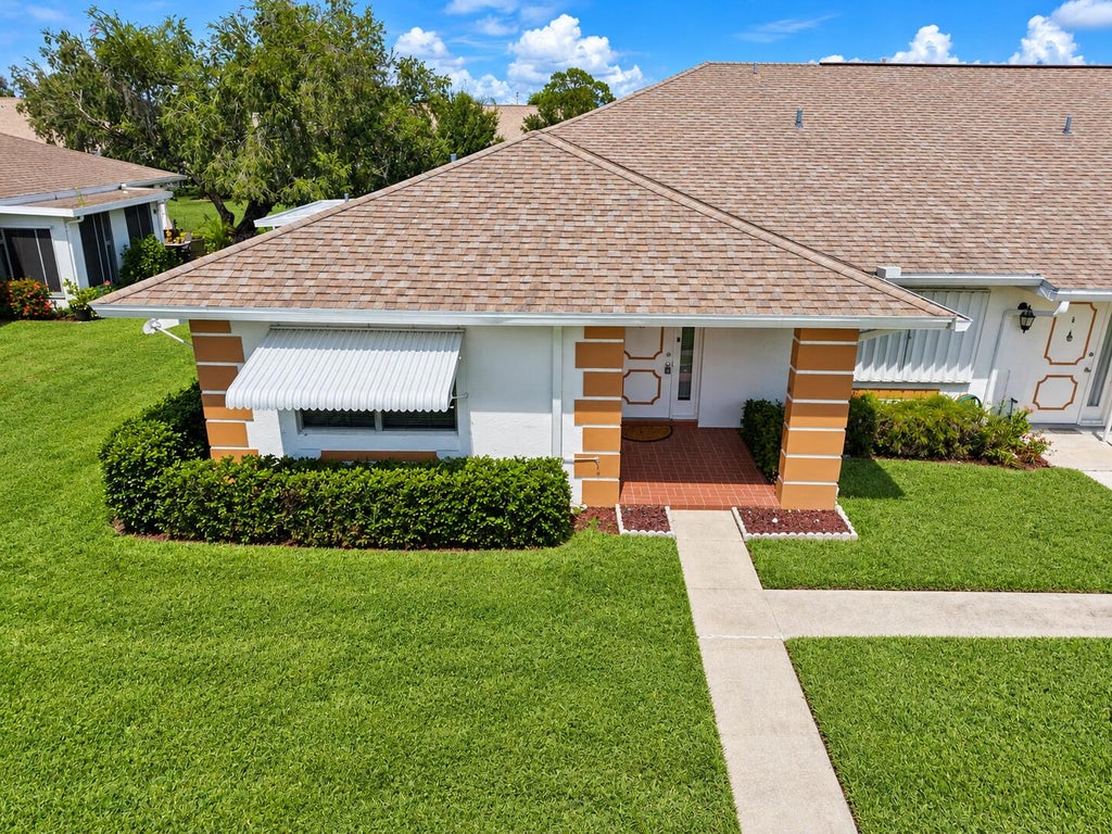 Photo of 828 TIMBERVIEW Drive #A, Fort Pierce, FL 34982 (MLS # B26080344)