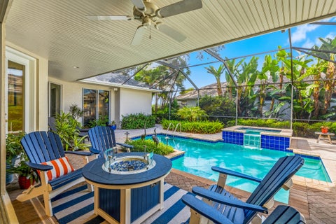 Tiny photo for 687 HAMPTON WOODS Lane SW, Vero Beach, FL 32962 (MLS # B26052543)
