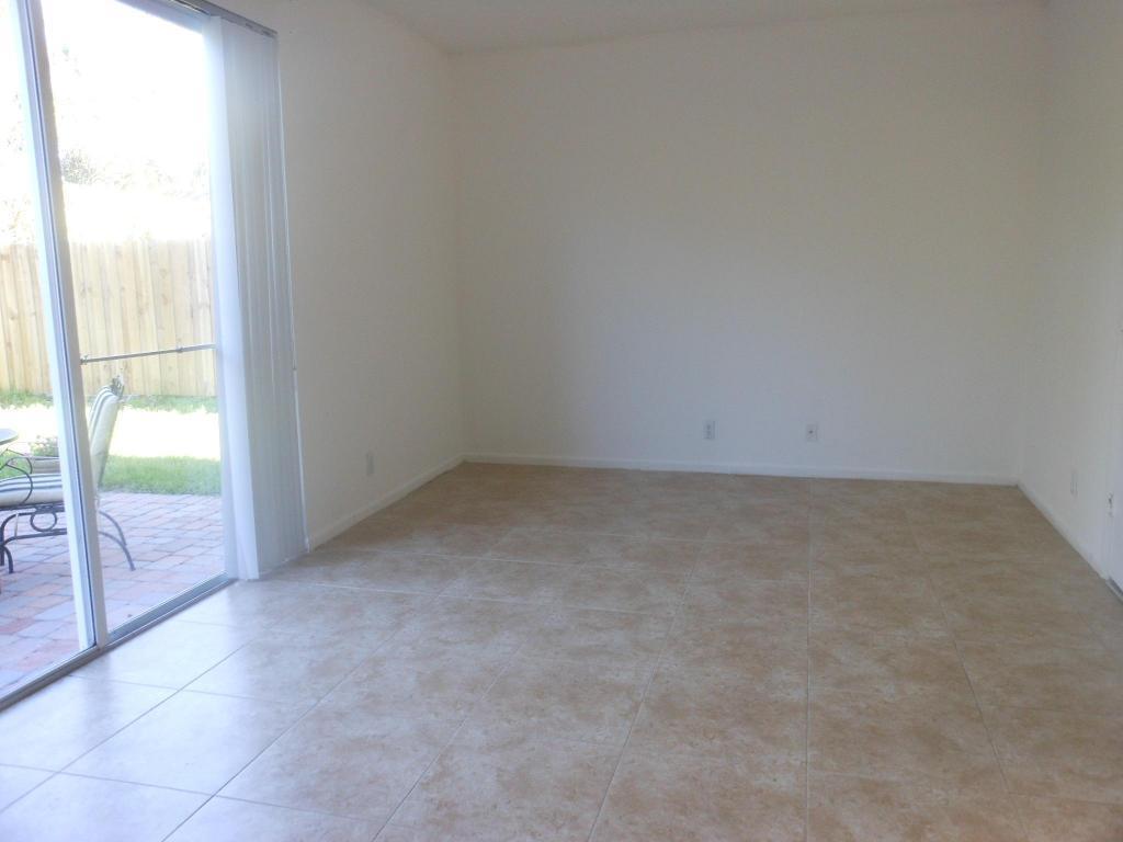 Lakes of Laguna - Residential Lease