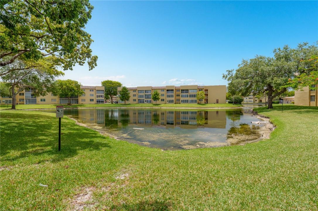 Bermuda Club - Residential