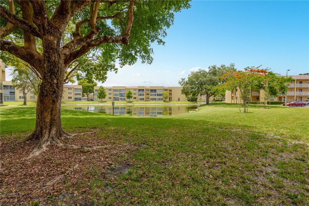 Bermuda Club - Residential