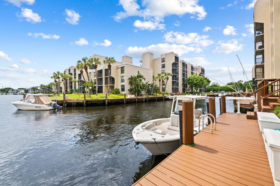 BOCA BAYOU - Residential