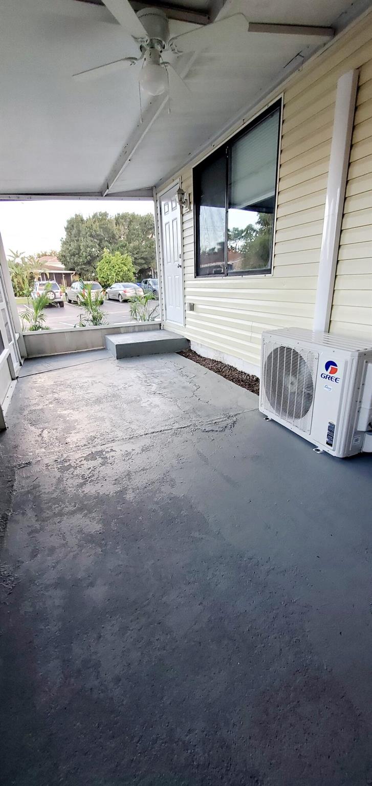 VILLAS AT INDIAN RIVER - Residential Lease