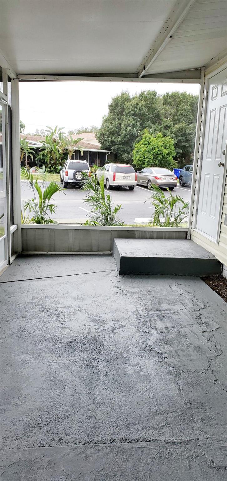 VILLAS AT INDIAN RIVER - Residential Lease