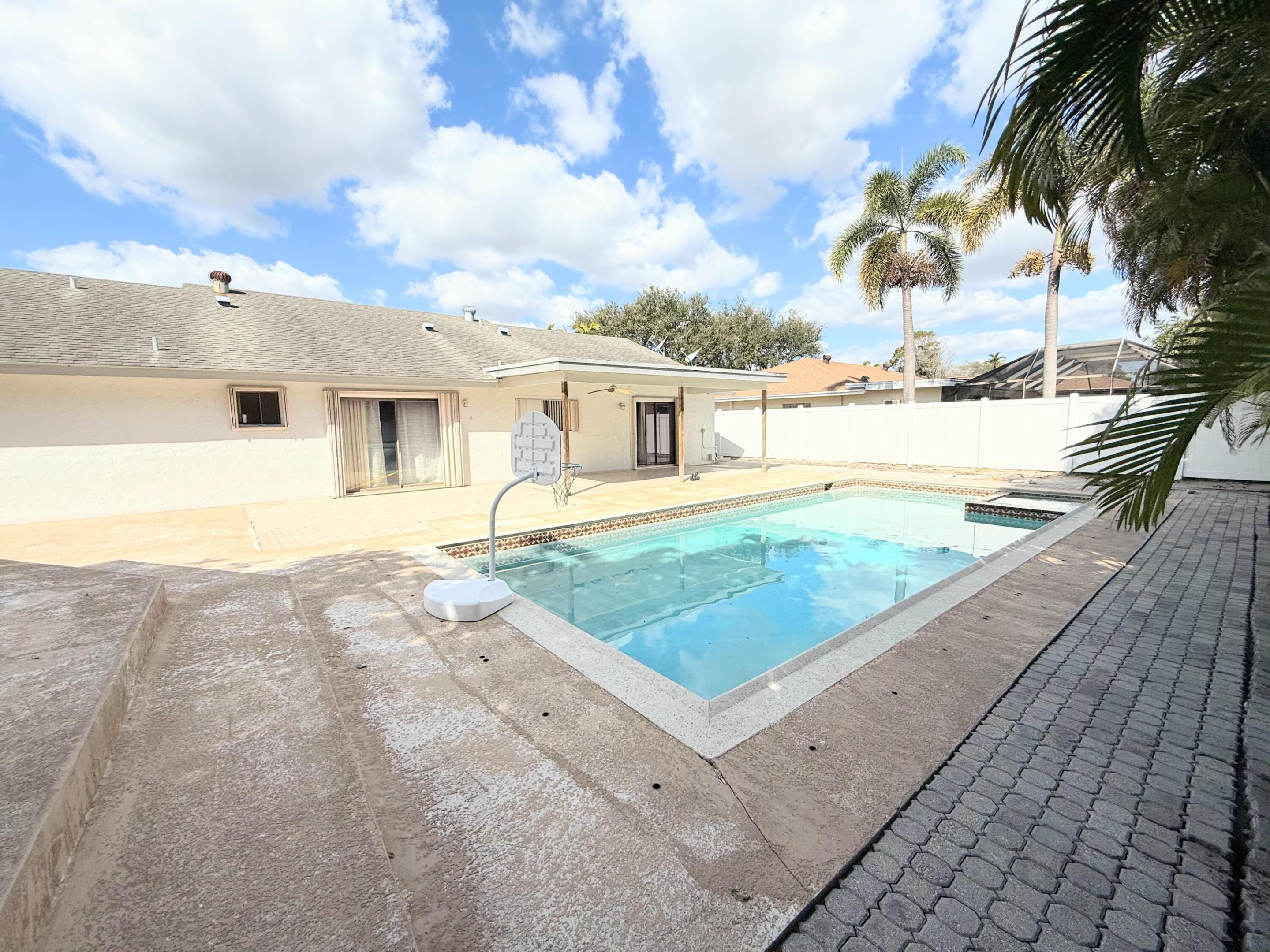 PHEASANT WALK - Residential Lease