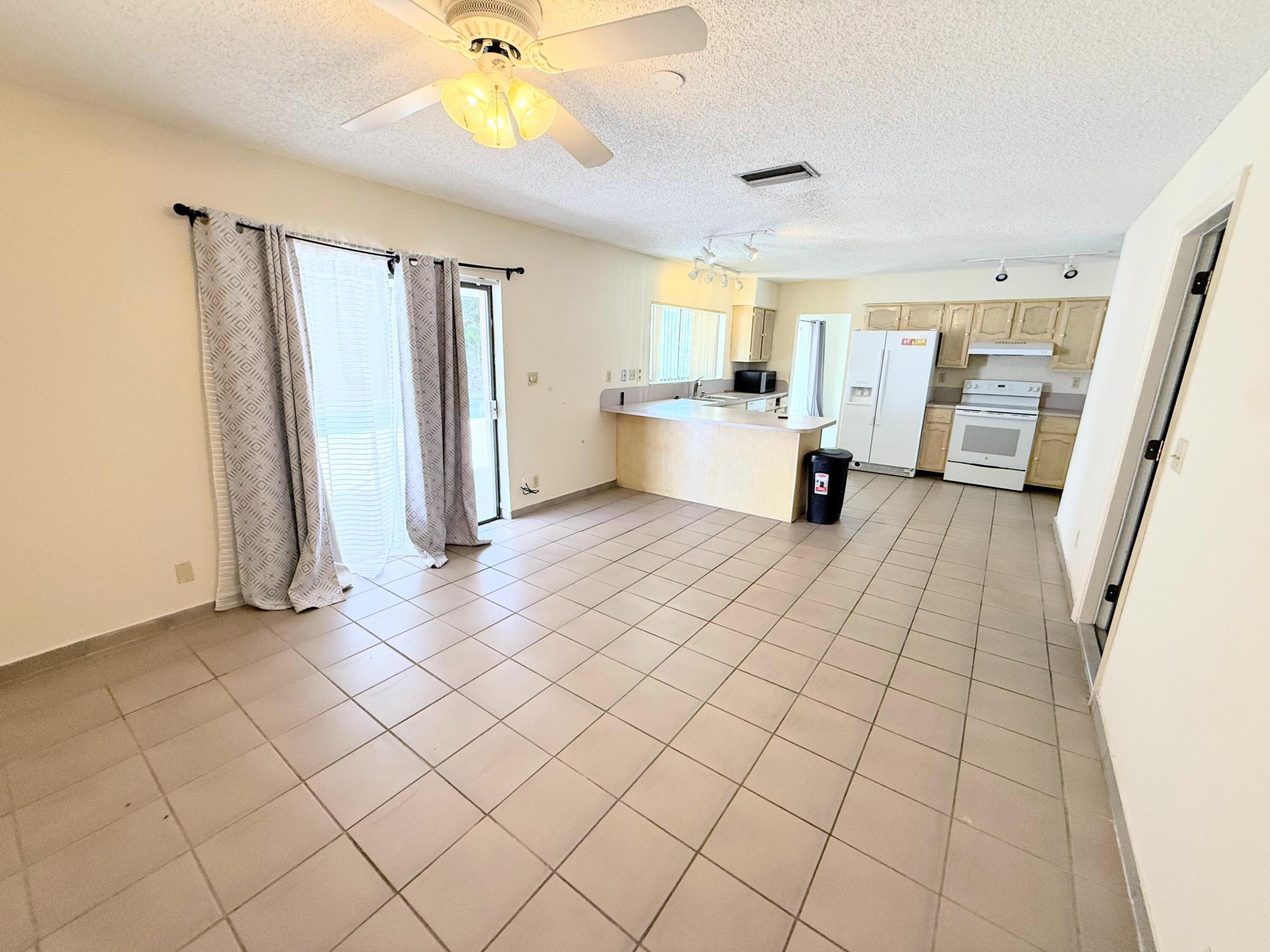 PHEASANT WALK - Residential Lease