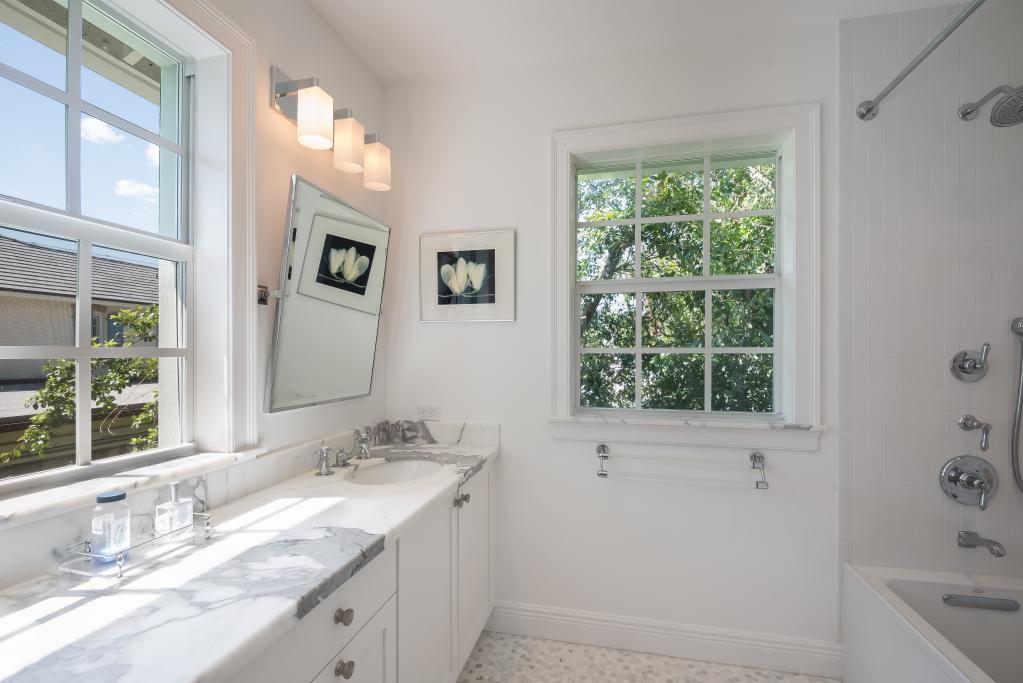 NORTH SHORE - Residential