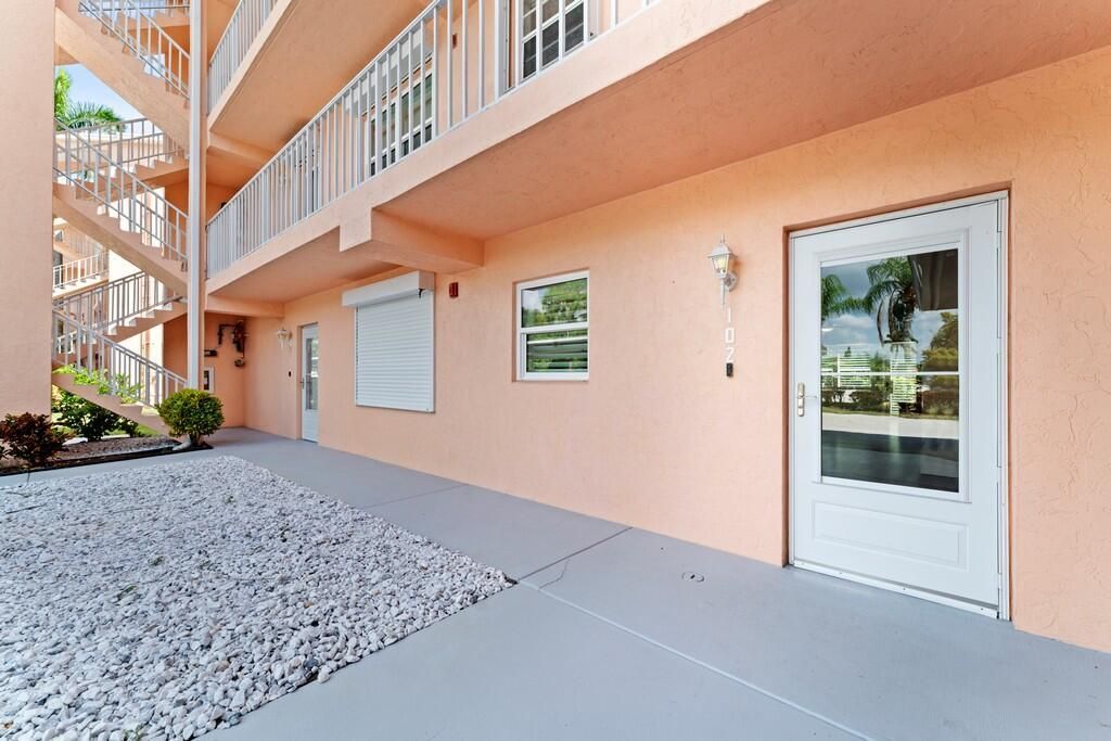 Photo of 2950 SE Ocean Boulevard #112-102, Stuart, FL 34996 (MLS # R10920757)