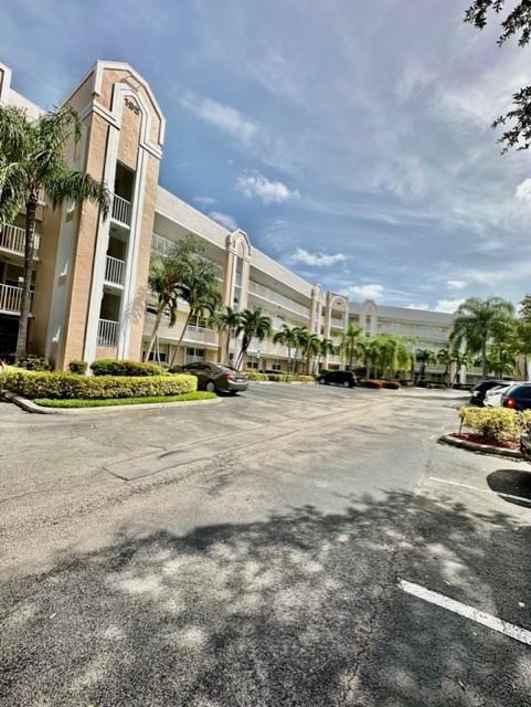 PHASE IV SUNRISE LAKES - Residential