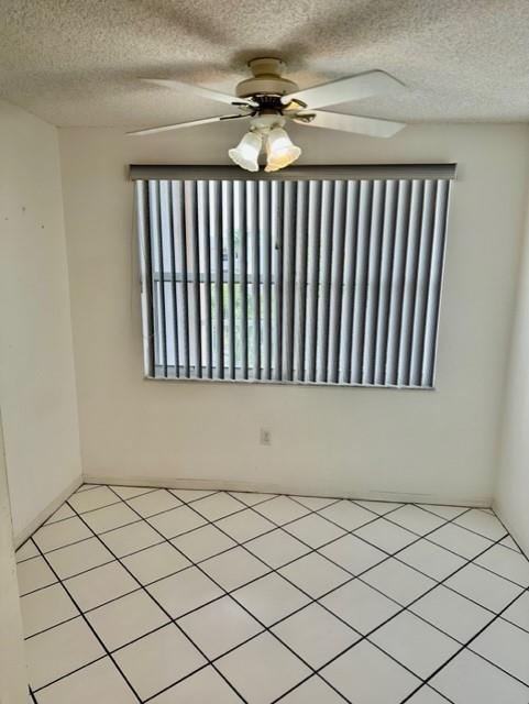 PHASE IV SUNRISE LAKES - Residential