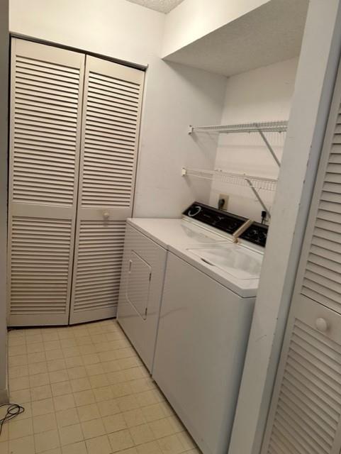 PHASE IV SUNRISE LAKES - Residential