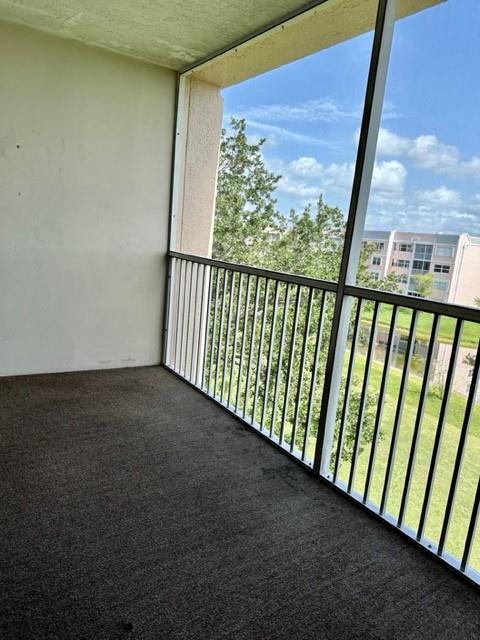 PHASE IV SUNRISE LAKES - Residential