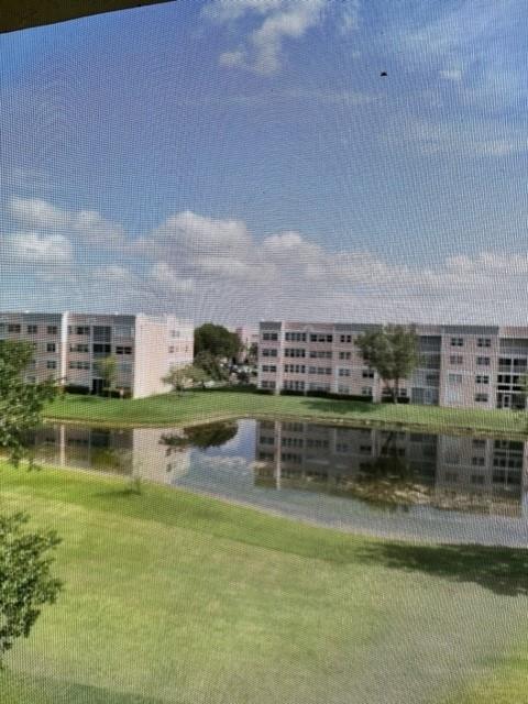 PHASE IV SUNRISE LAKES - Residential