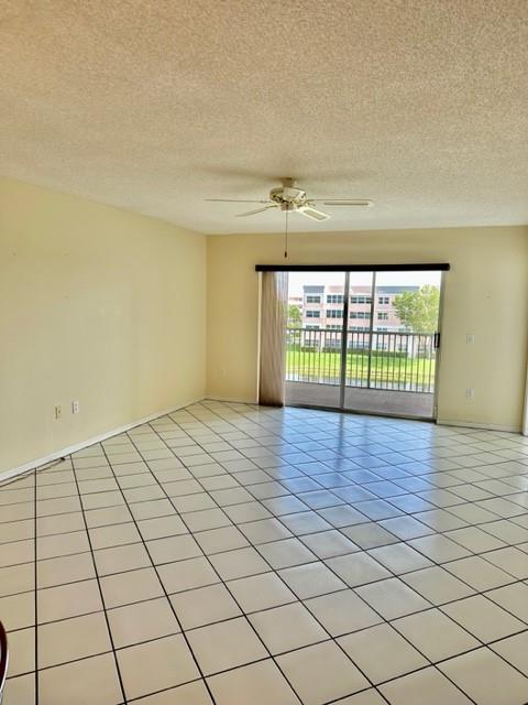 PHASE IV SUNRISE LAKES - Residential