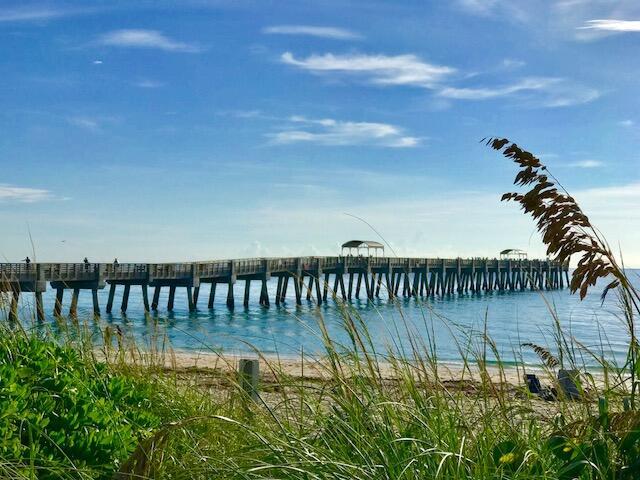 LAKE WORTH TOWN OF - Residential Lease