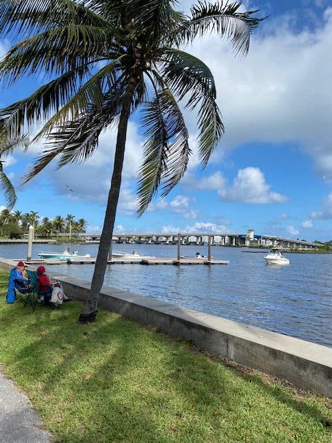 LAKE WORTH TOWN OF - Residential Lease