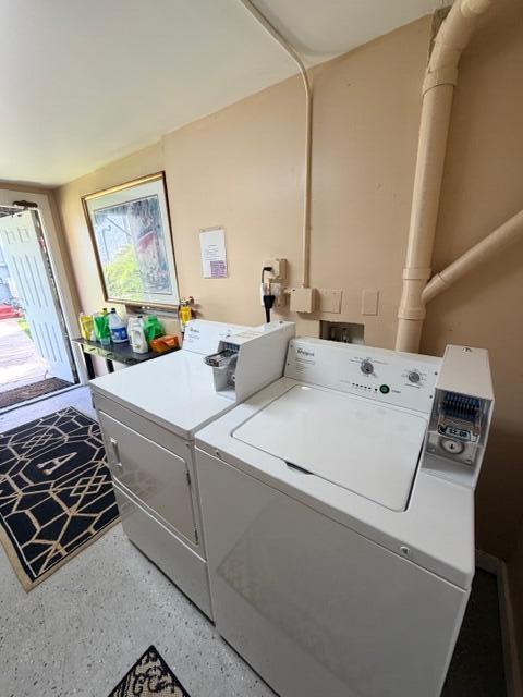 LAKE WORTH TOWN OF - Residential Lease