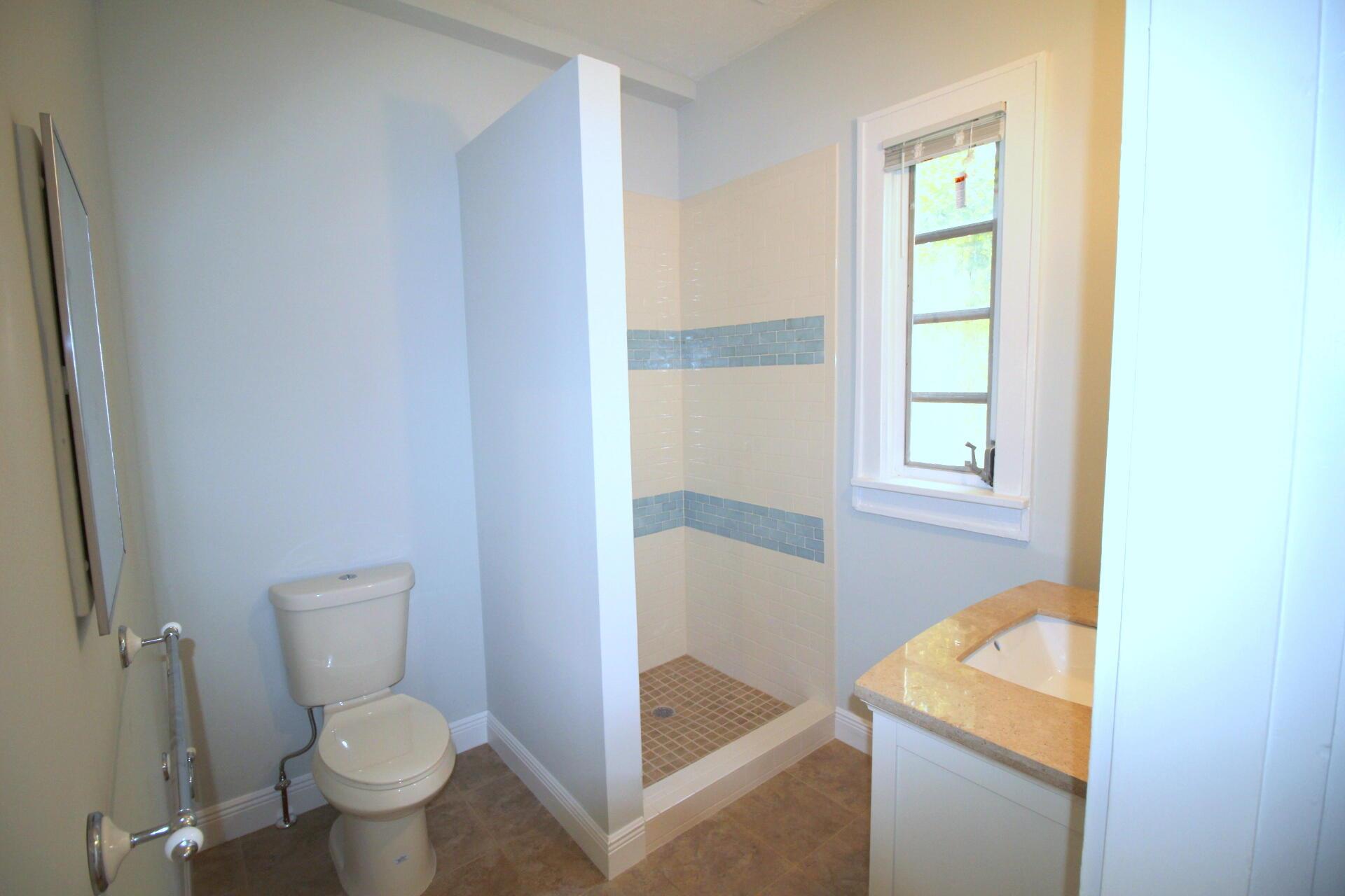 LAKE WORTH TOWN OF - Residential Lease