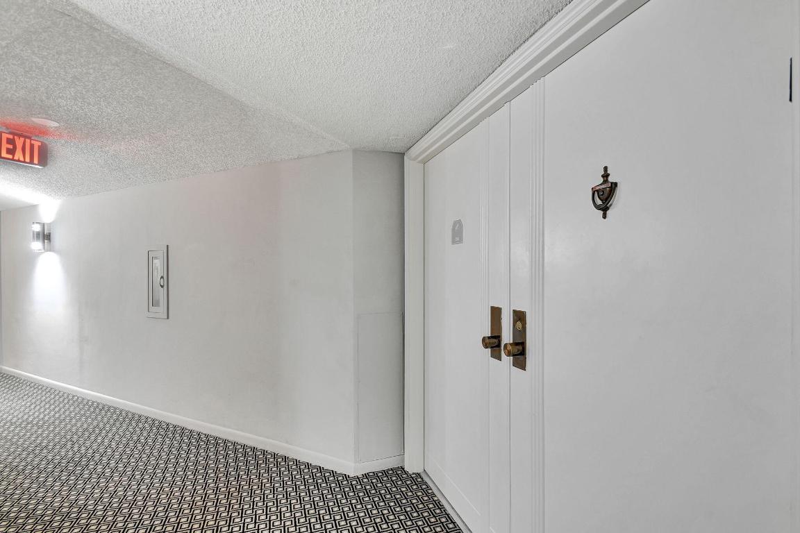 CONSULATE CONDO - Residential