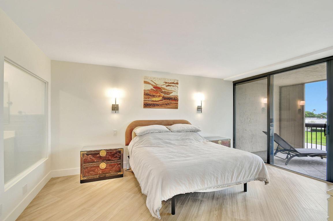 CONSULATE CONDO - Residential