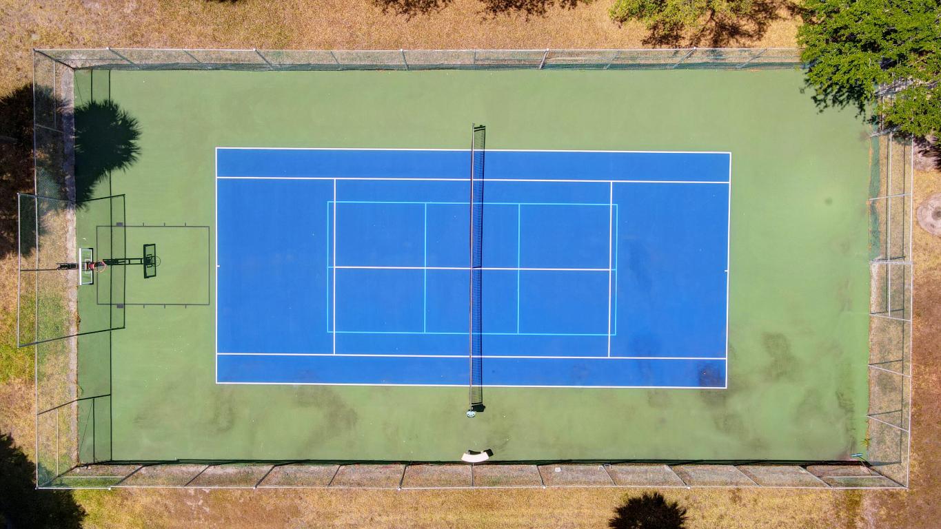 CONSULATE CONDO - Residential