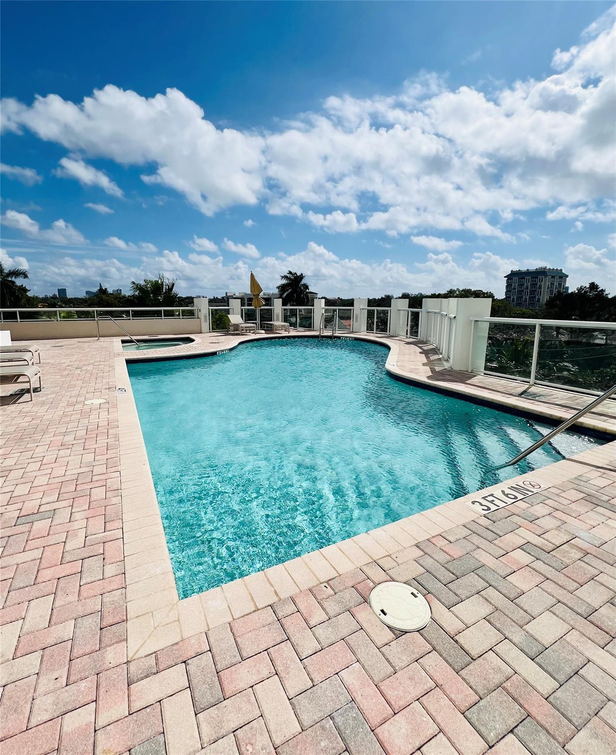 VENEZIA LAS OLAS CONDO - Residential Lease