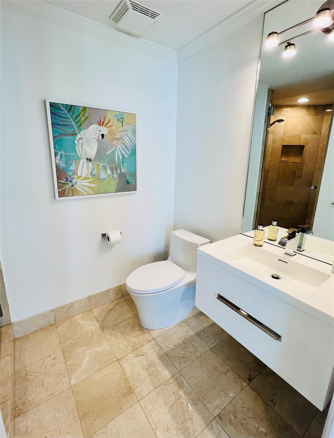 VENEZIA LAS OLAS CONDO - Residential Lease