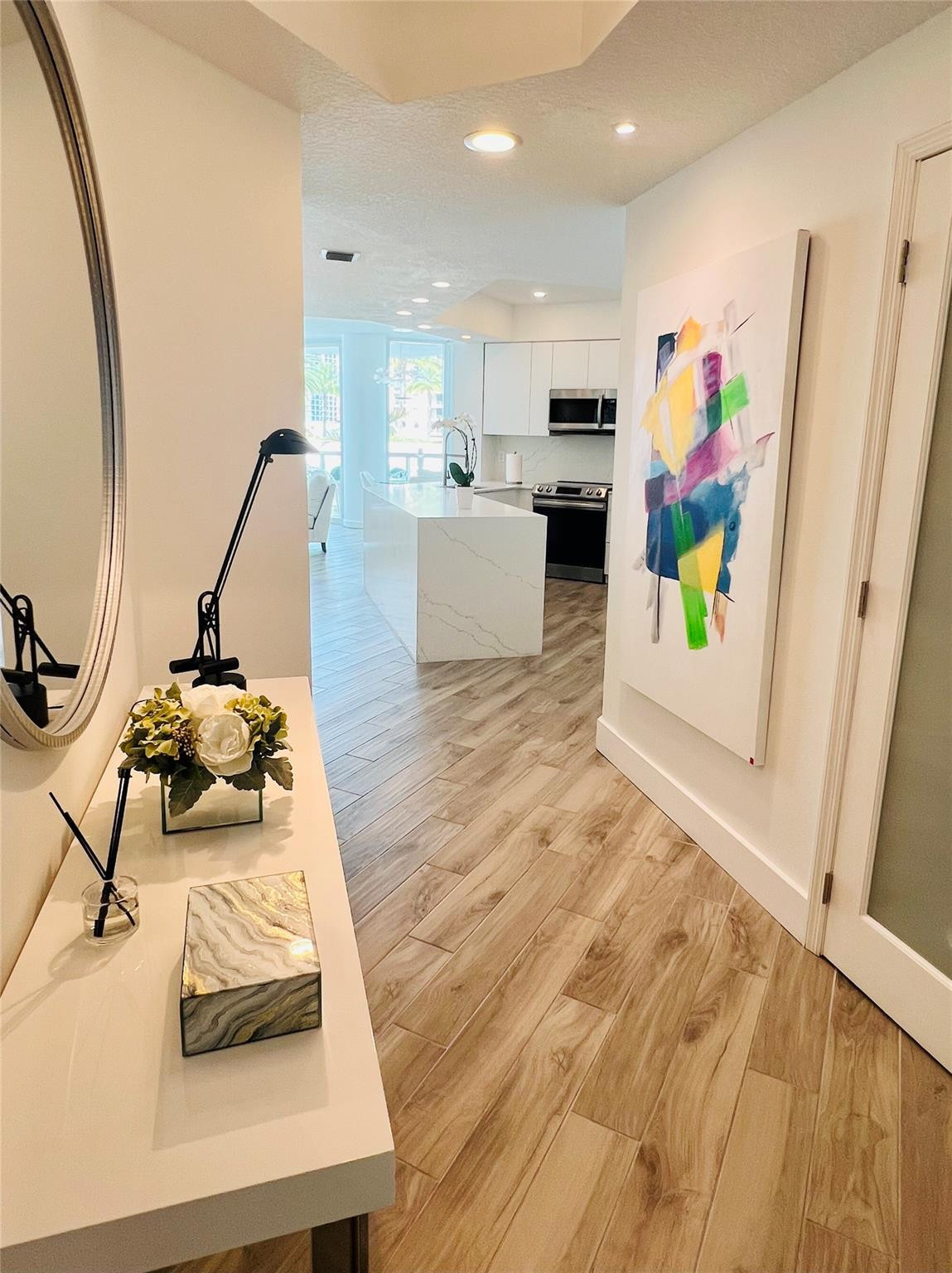 111 SE 8th Avenue 905