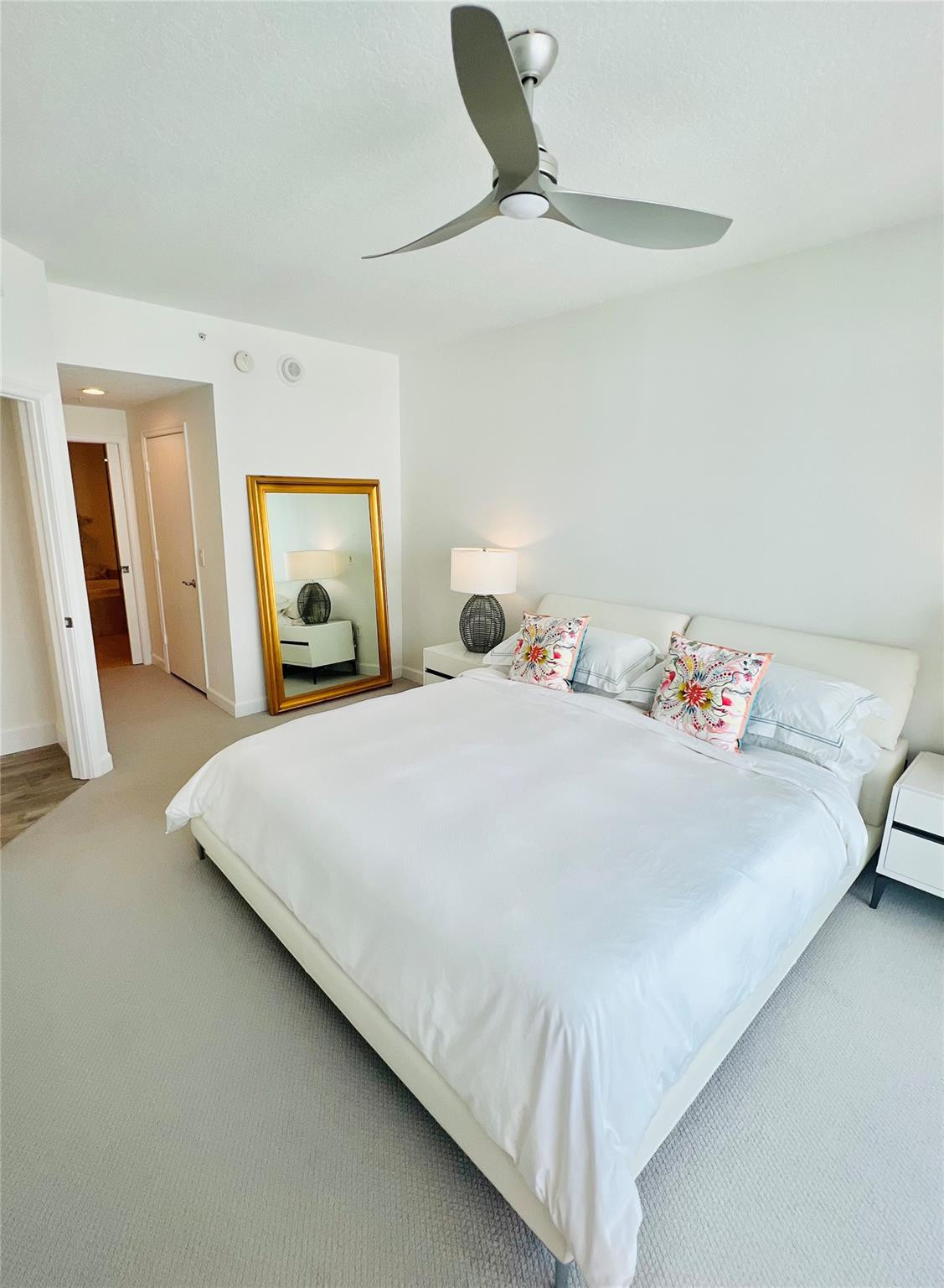 VENEZIA LAS OLAS CONDO - Residential Lease