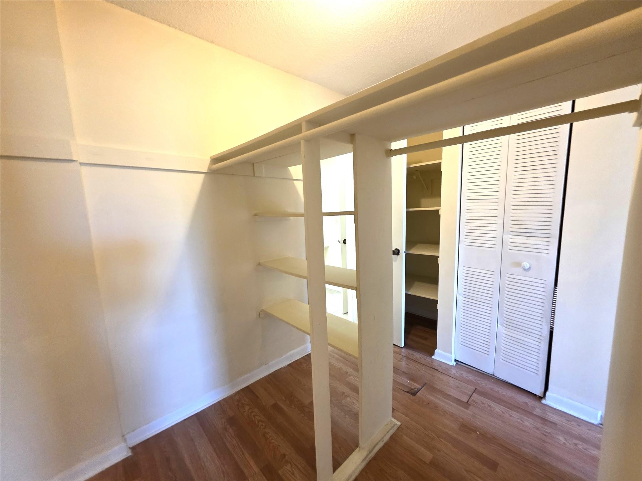 Brookfield Square Condo - Residential Lease