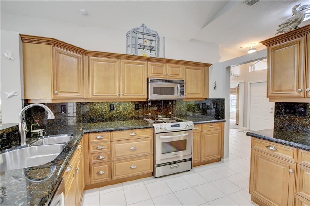 Coral Creek 146-6 B - Residential
