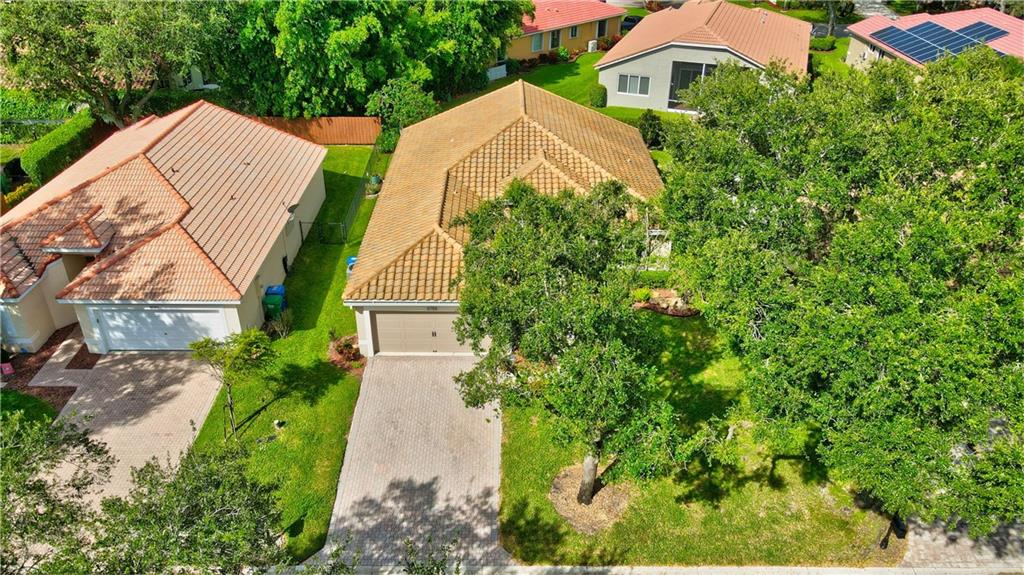 Coral Creek 146-6 B - Residential
