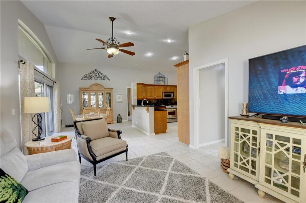 Coral Creek 146-6 B - Residential