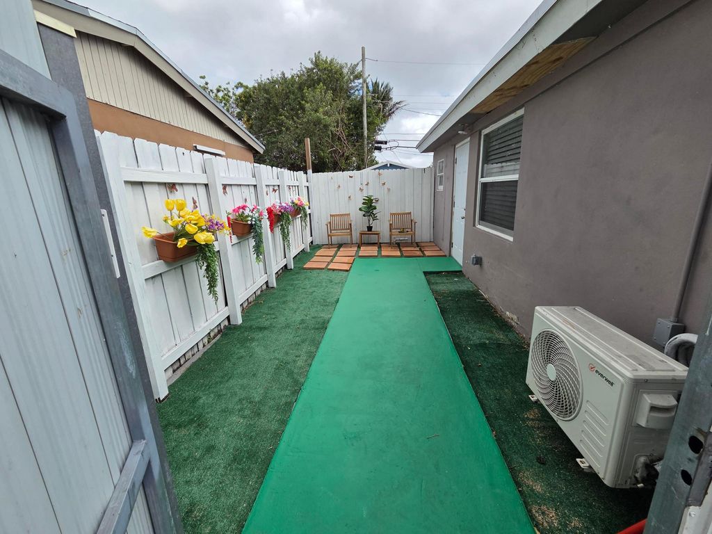 Photo of 4824 SW 45th Avenue, Dania Beach, FL 33314 (MLS # B26001043)