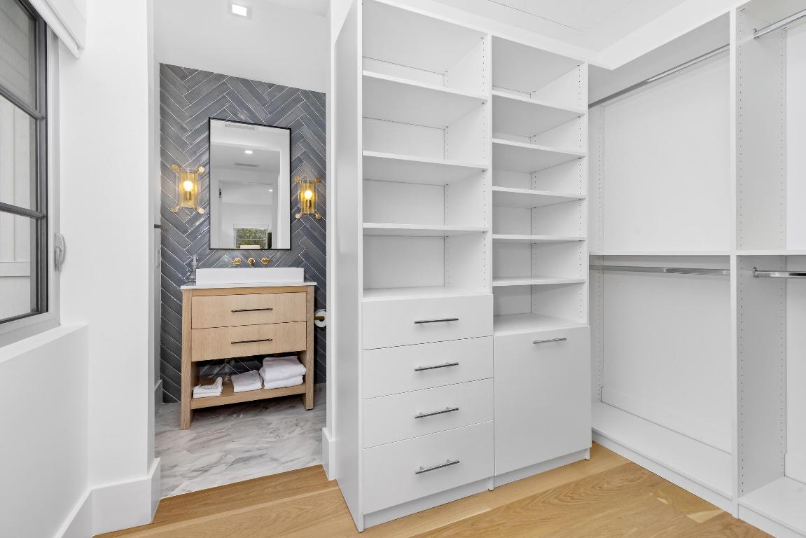 LAFAYETTE PARK - Residential