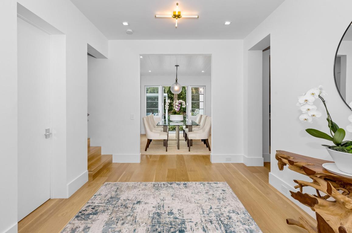 2745 S Flagler Drive