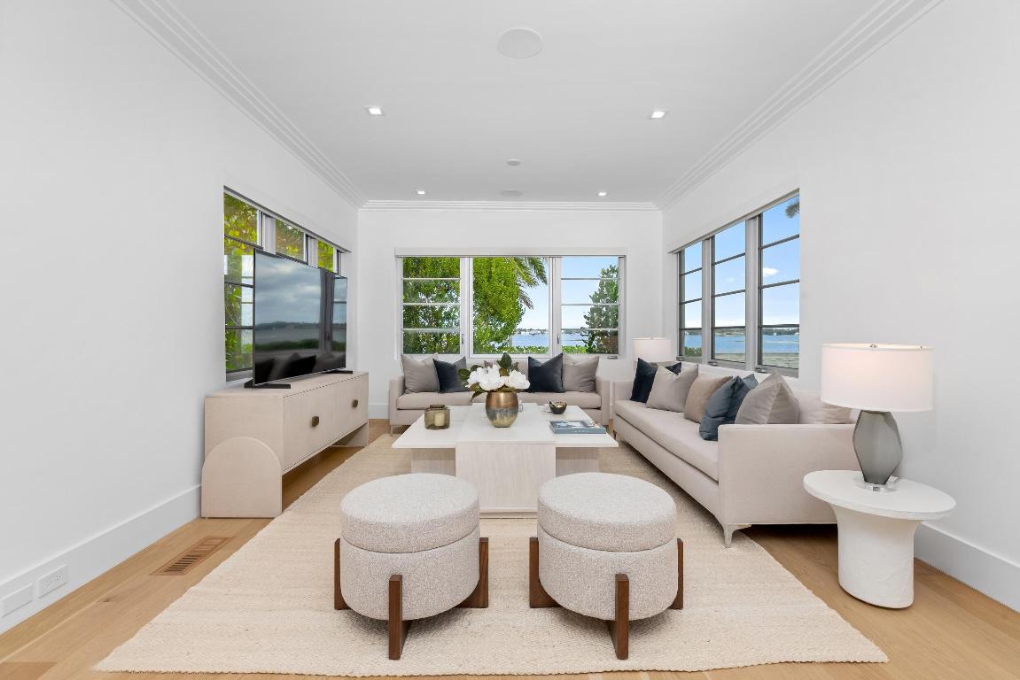 LAFAYETTE PARK - Residential