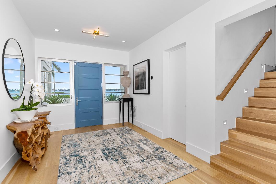 2745 S Flagler Drive