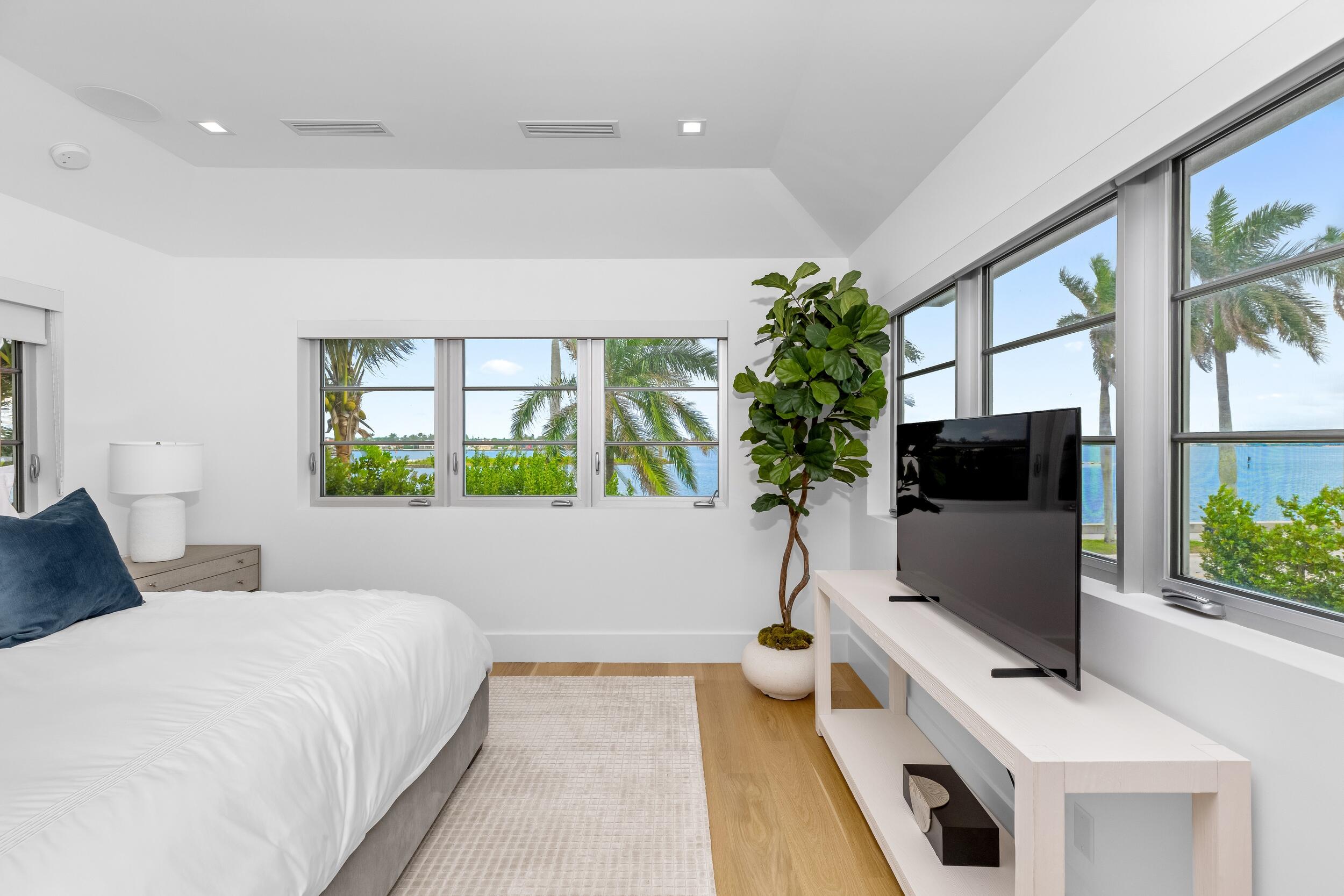 LAFAYETTE PARK - Residential