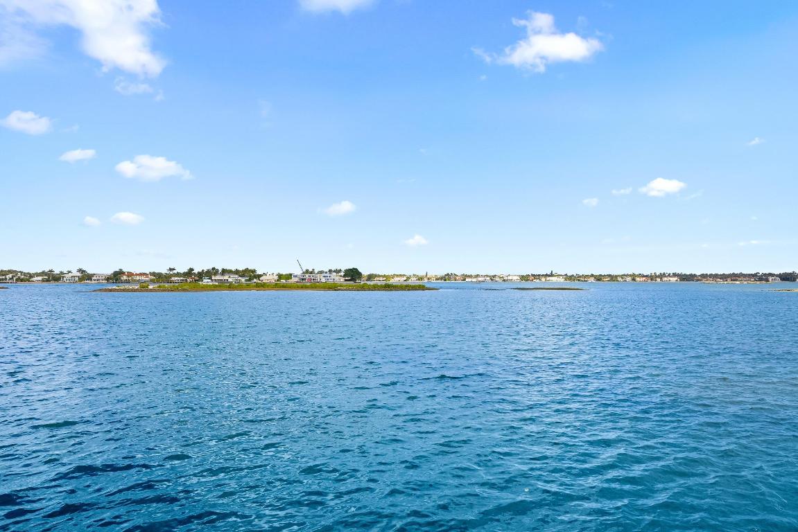 2745 S Flagler Drive