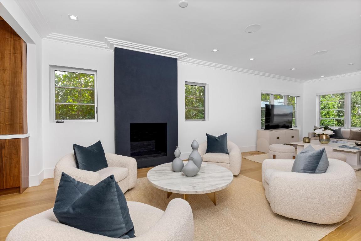 LAFAYETTE PARK - Residential