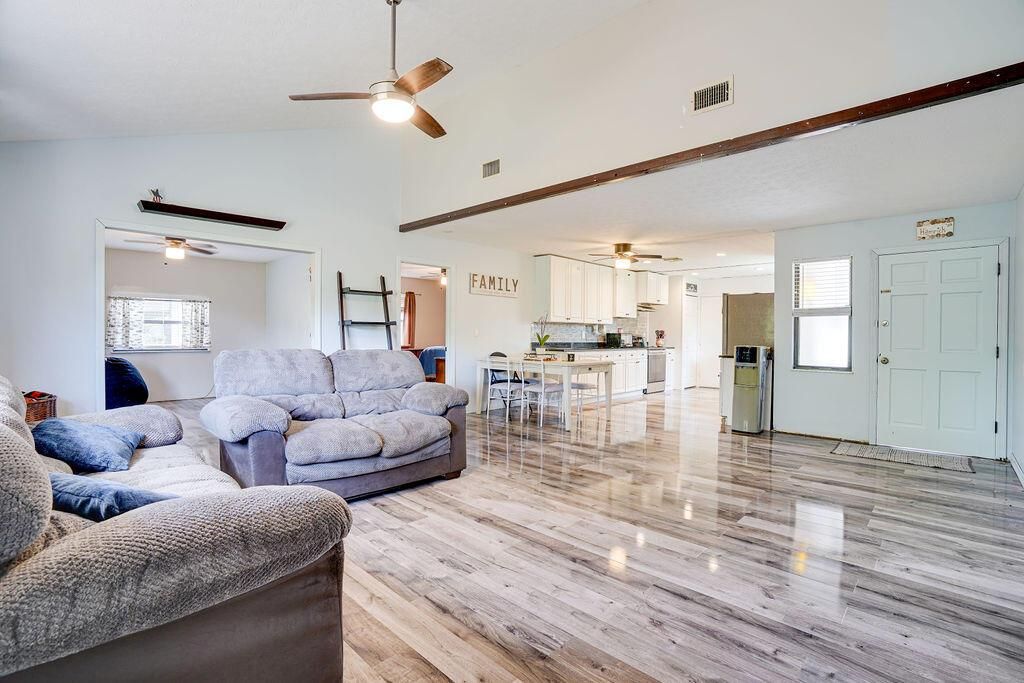 Photo of 6707 Salerno Road, Fort Pierce, FL 34951 (MLS # R10983317)