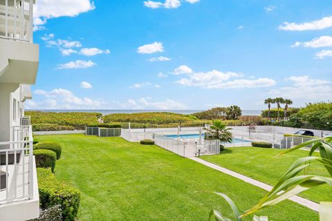 A home in Palm Beach Shores