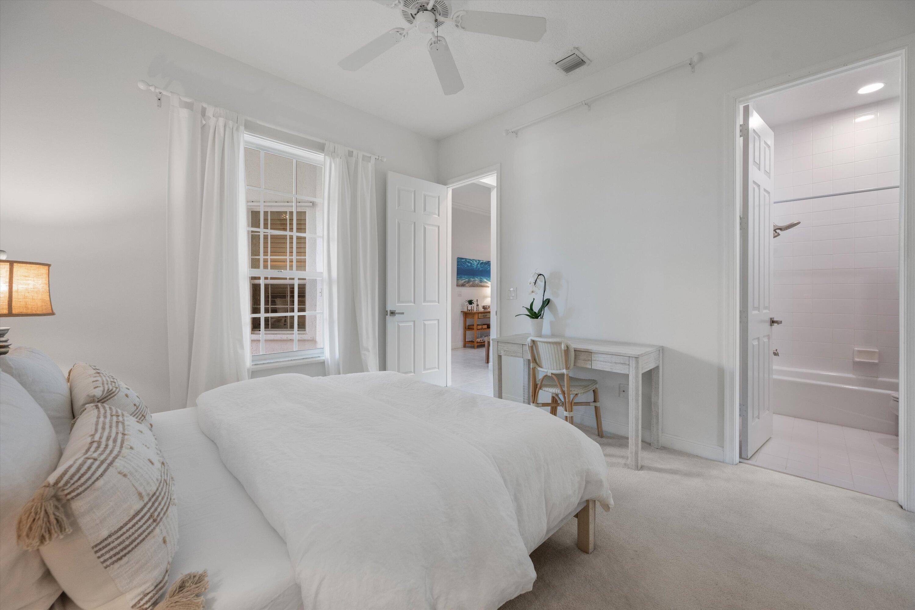 SHADY OAKS OF PALM BEACH POLO & COUNTRY - Residential