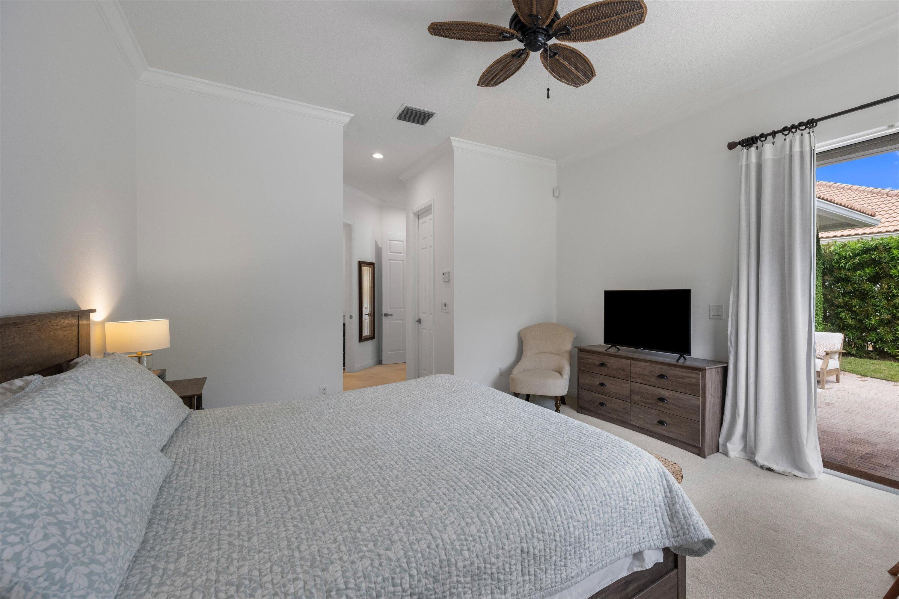 SHADY OAKS OF PALM BEACH POLO & COUNTRY - Residential