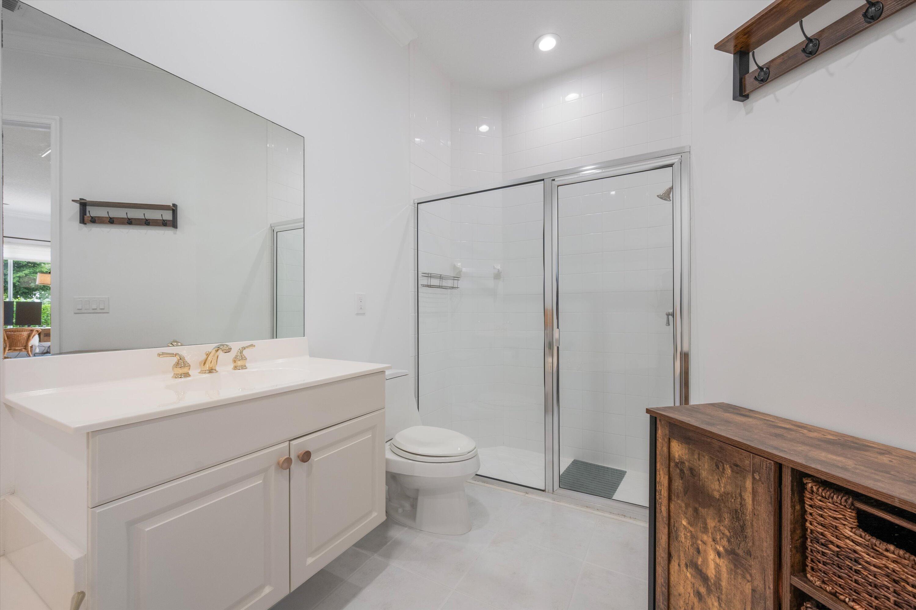 SHADY OAKS OF PALM BEACH POLO & COUNTRY - Residential