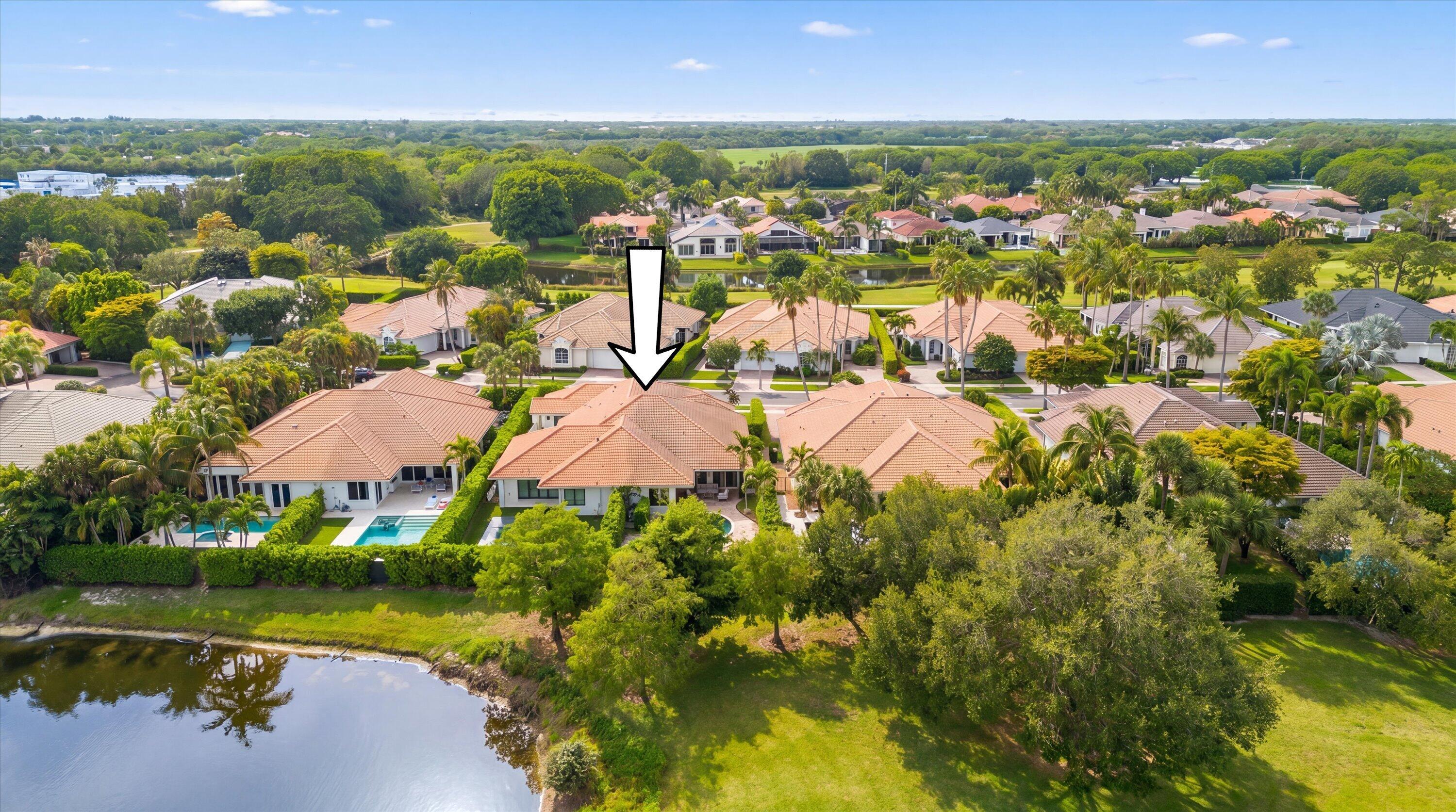 SHADY OAKS OF PALM BEACH POLO & COUNTRY - Residential